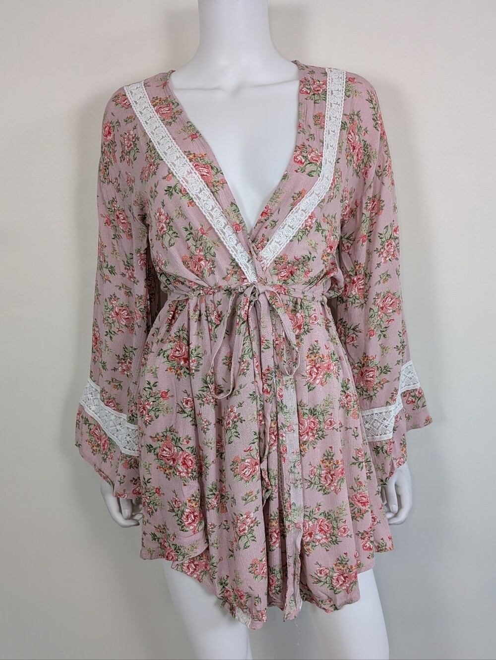 Pink Floral Lace Trim Long Flowy Sleeve Kimono Style Tie Waist Robe Size XS